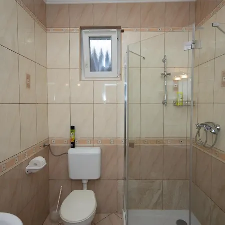 Amalia アパート *