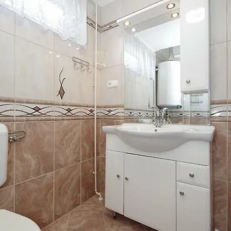 Apartment Amalia Gyula