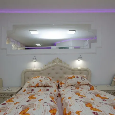 Amalia Apartment