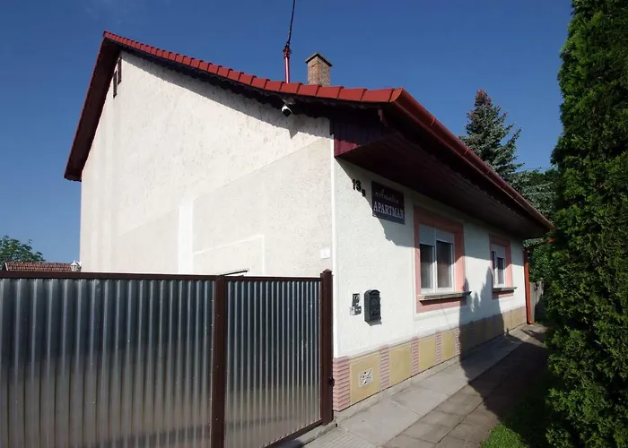 Apartman Amália *
